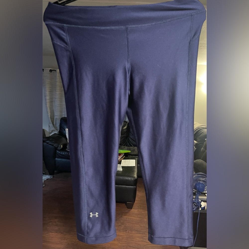 UA women’s yoga style pants